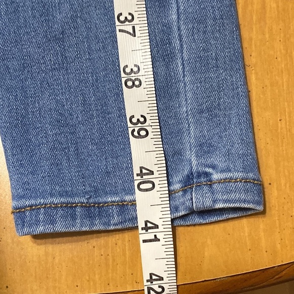 Fashion Nova Jeans - Distressed High Waisted Skinny Women’s 9/W28 - Picture 12 of 15